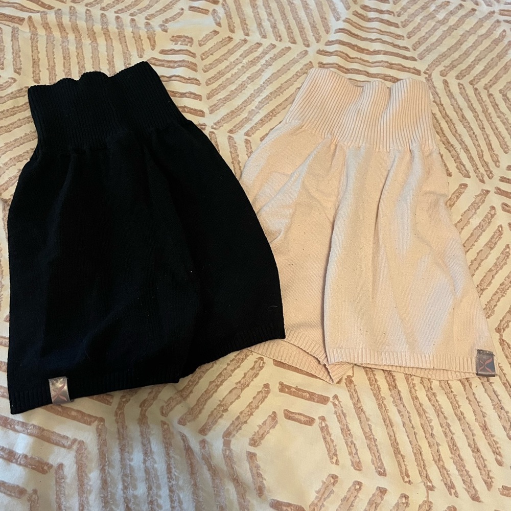 2 pairs of capeizo ballet shorts